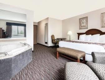 Baymont By Wyndham Columbus/Rickenbacker Hotel Luaran gambar